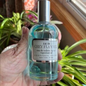 GREY FLANNEL Eau de Toilette Spray Mens Cologne Geoffrey Beene *READ*